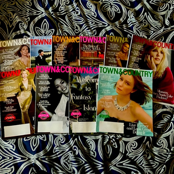 Town & Country Other - NEW Town & Country  May, Summer, Sept, Oct, Nov & Dec 24/Jan-Apr 25 & Oct 25